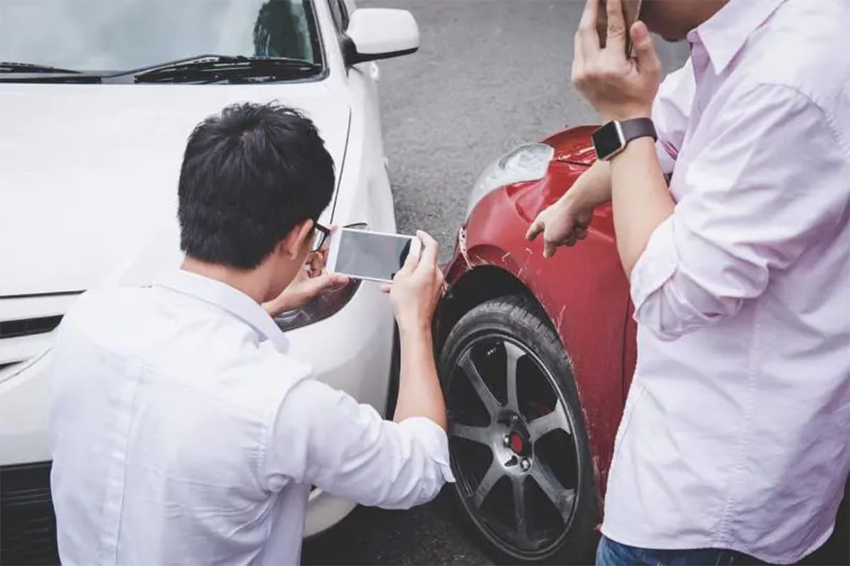 Chụp ảnh lại hiện trường để làm căn cứ xác minh giải quyết bảo hiểm nhanh hơn