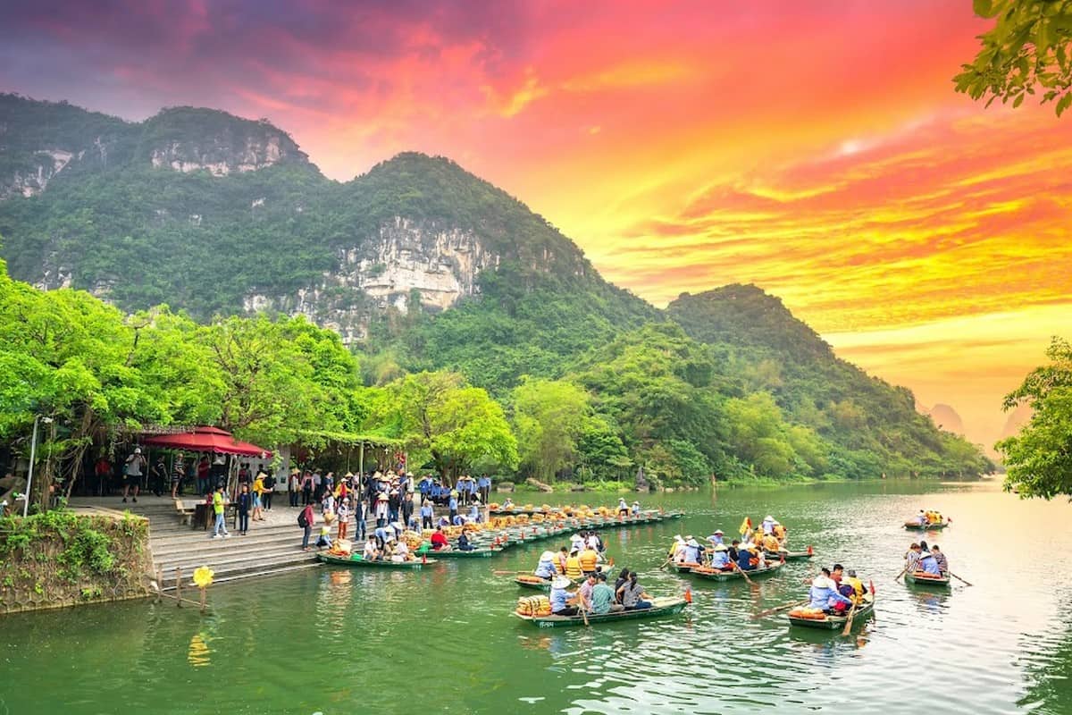Tam Cốc – Bích Động