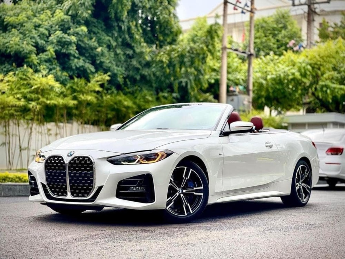 Thân xe BMW 4 Series có dáng thanh lịch và cá tính