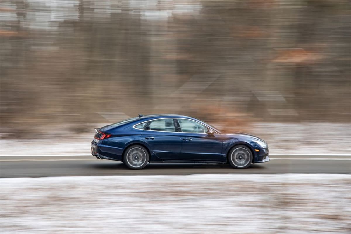 Thân xe Hyundai Sonata 2022