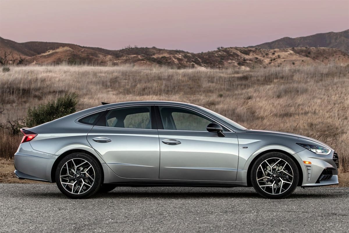 Thân xe Hyundai Sonata 2023