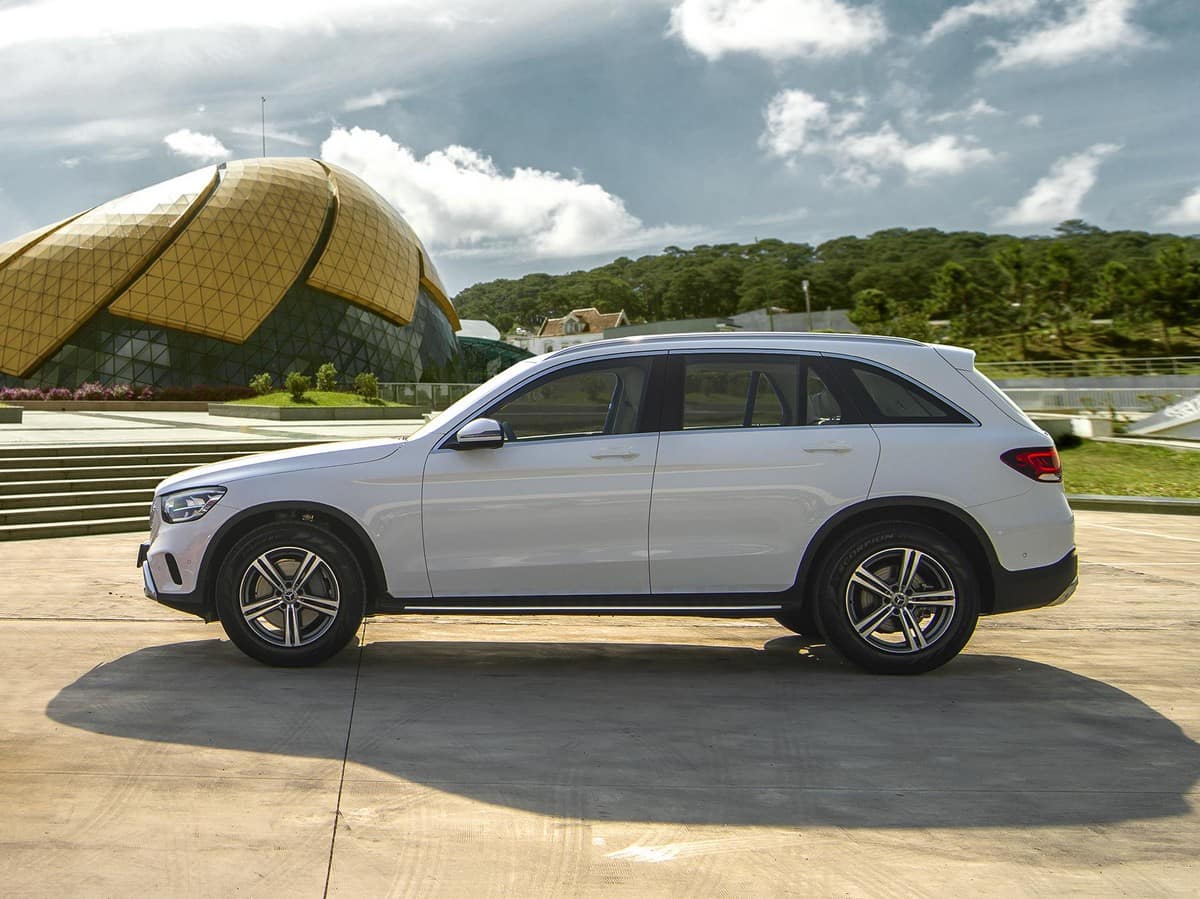 Thân xe Mercedes GLC