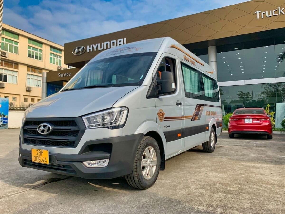 Thân xe Solati to lớn, đồ sộ