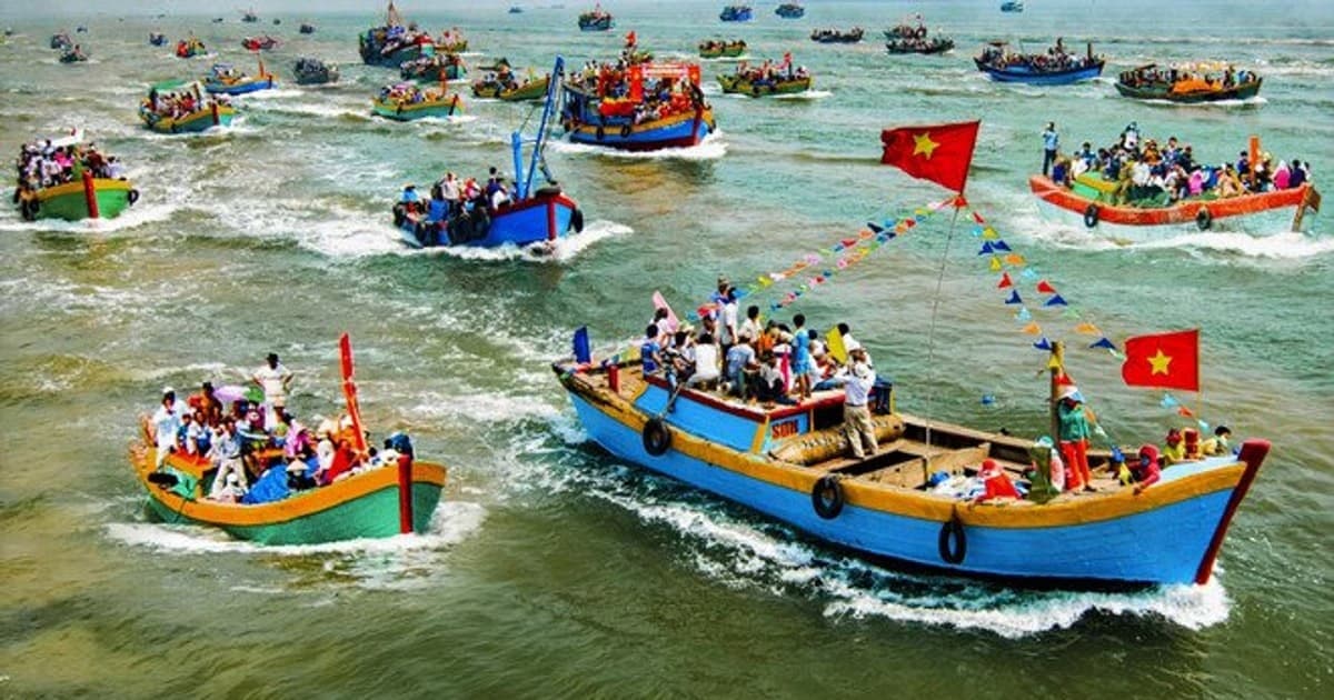 Tháng 11-2 là thời điểm đẹp để tham gia lễ hội Nghinh Ông