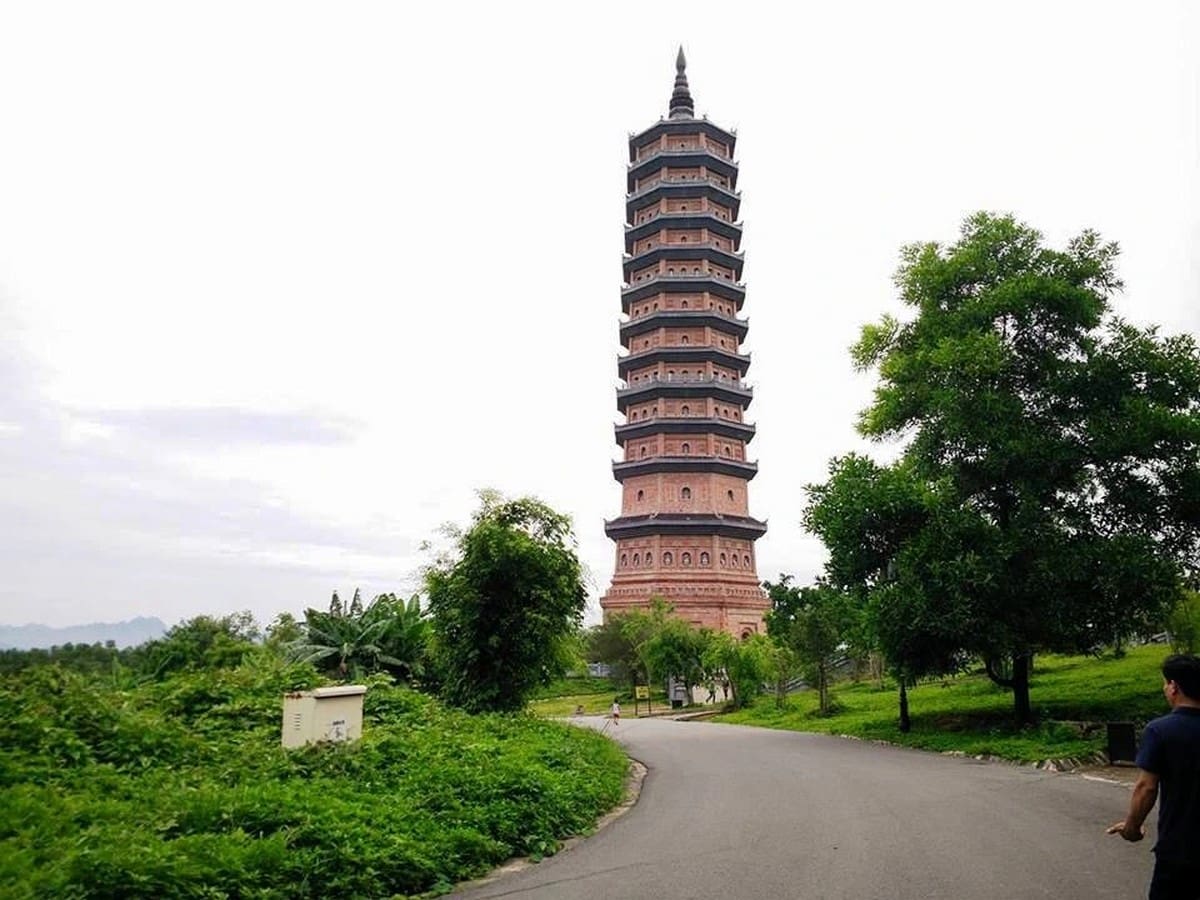 Tháp Bảo Thiên