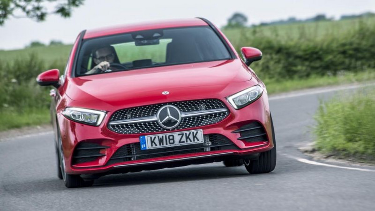 Thiết kế đầu xe Mercedes A200