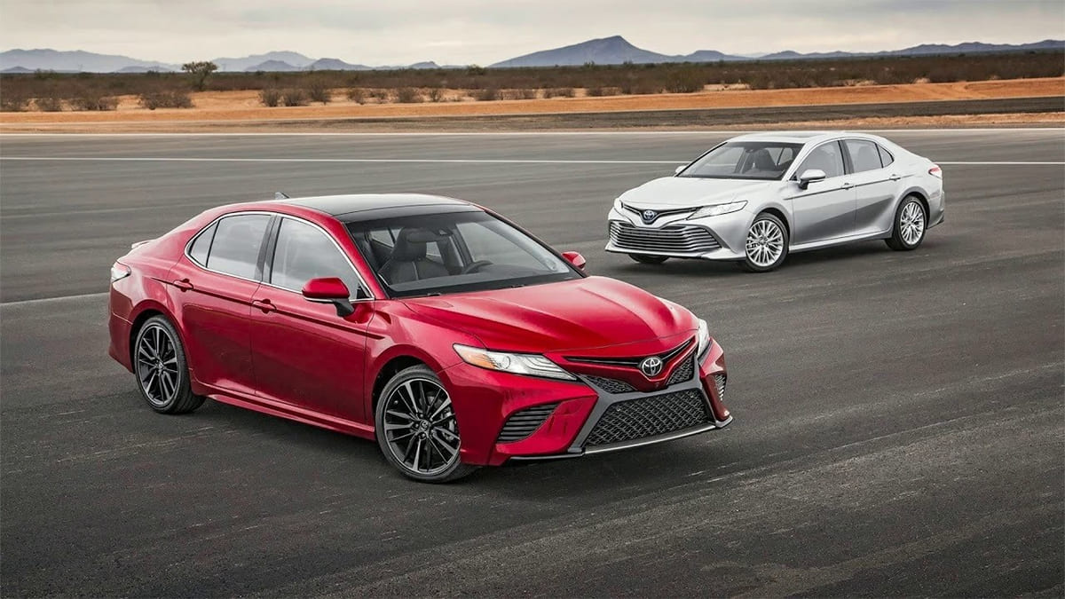 Thiết kế ngoại thất Toyota Camry 2019