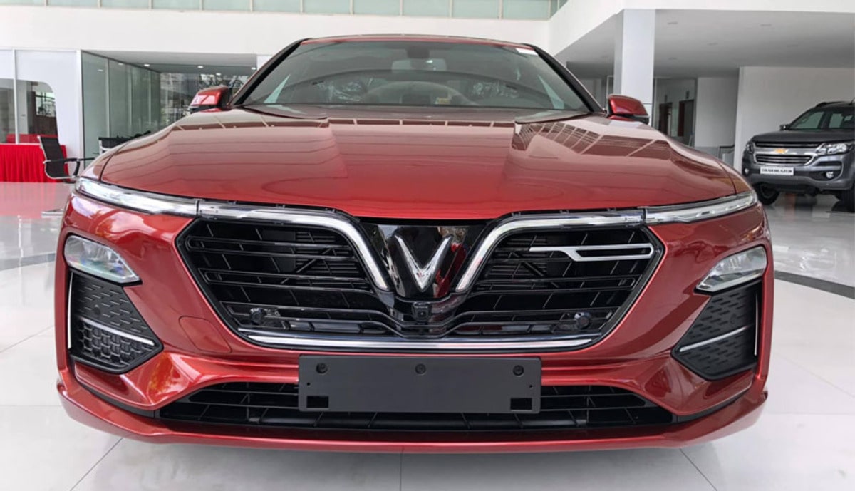 Thiết kế phần đầu xe đẹp thuần Việt