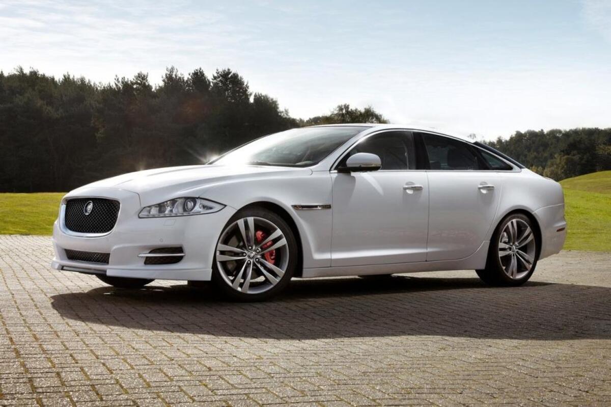 Thiết kế sang trọng, đẳng cấp của xe Coupe