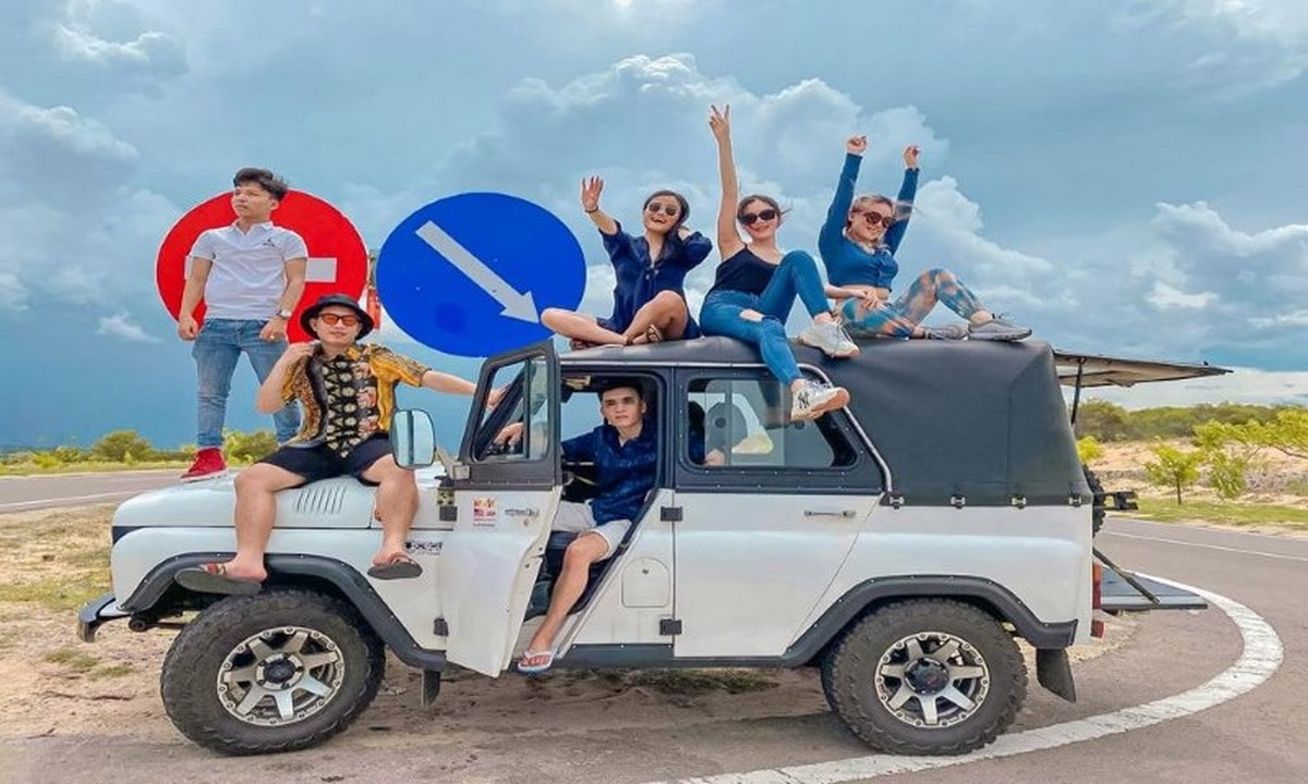 Thuê xe tự lái Phan Thiết - Sài Gòn 