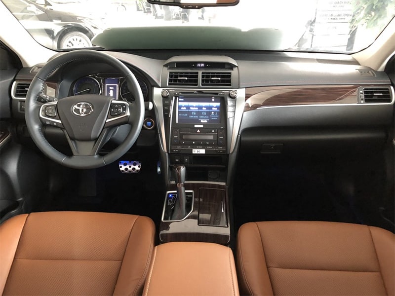 Tiện nghi xe Toyota Camry 2018