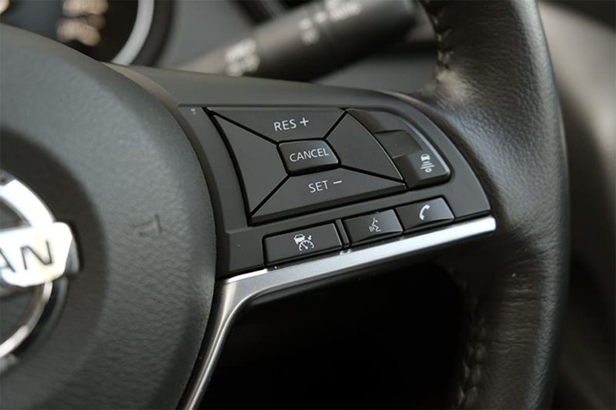 Rất nhiều tiện ích hiện đại và thông minh được tích hợp trên Nissan X-Trail 2020