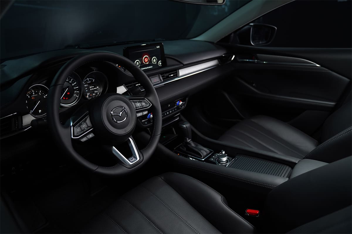 Tiện nghi xe Mazda 6
