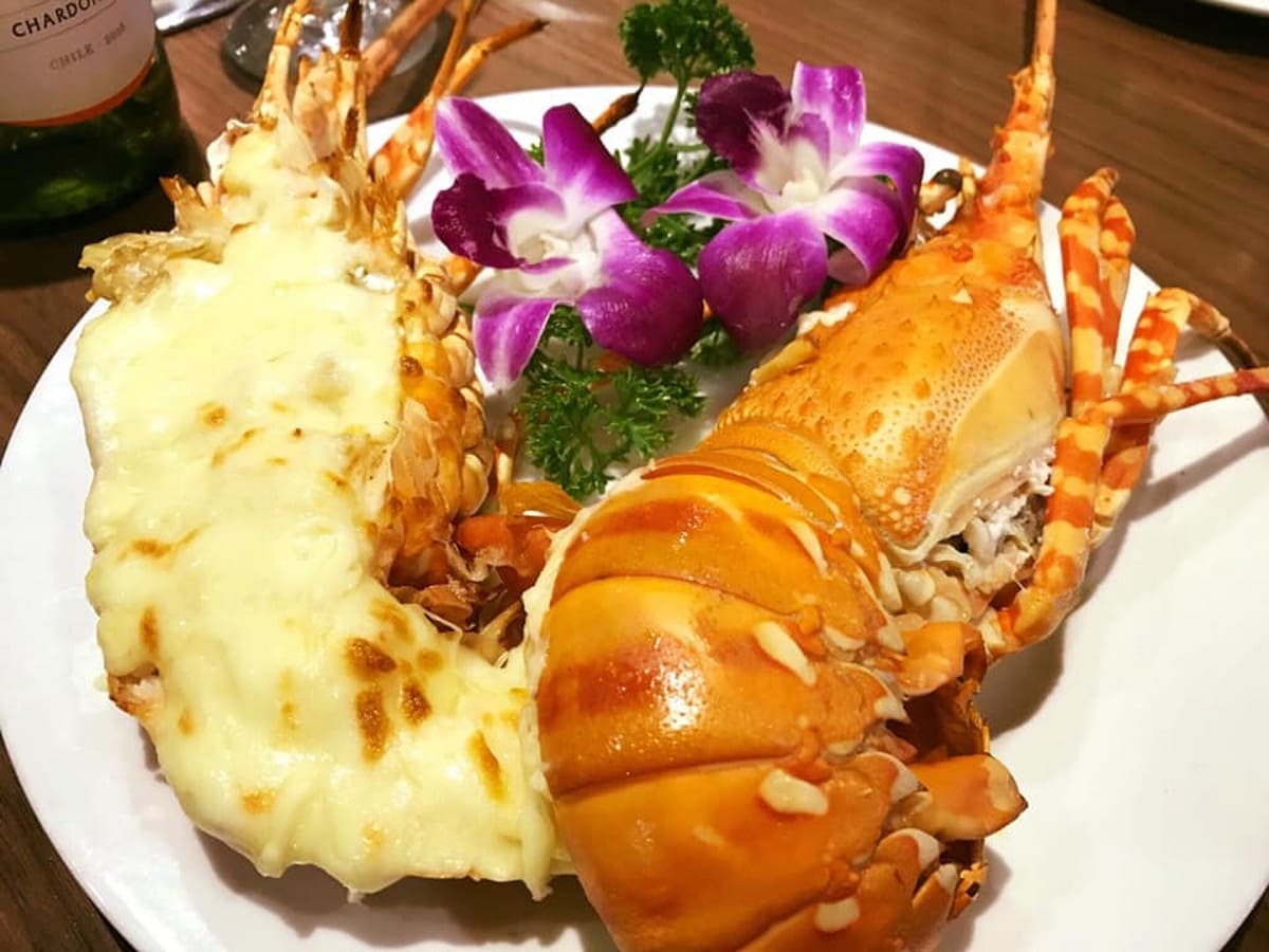 Tôm hùm nướng phô mai