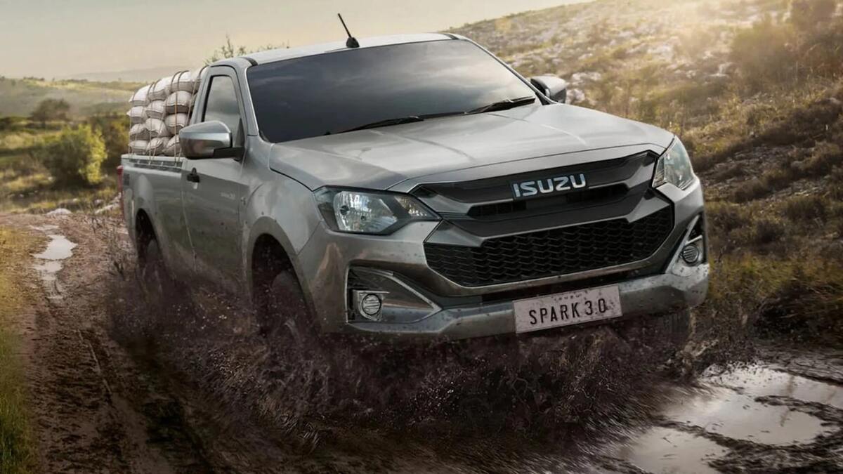Trải nghiệm lái xe an toàn, chở hàng vượt trội với Isuzu D-Max bán tải