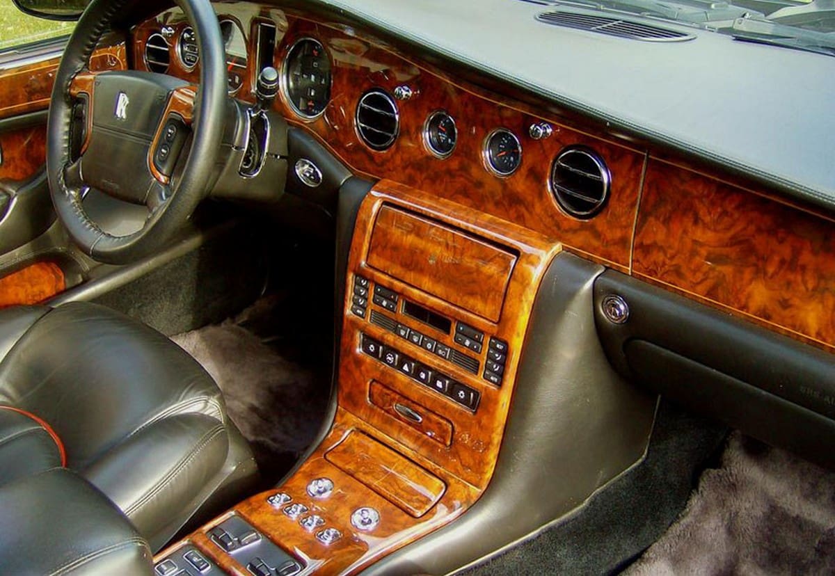 Tuổi Quý Sửu hợp với chất liệu gỗ