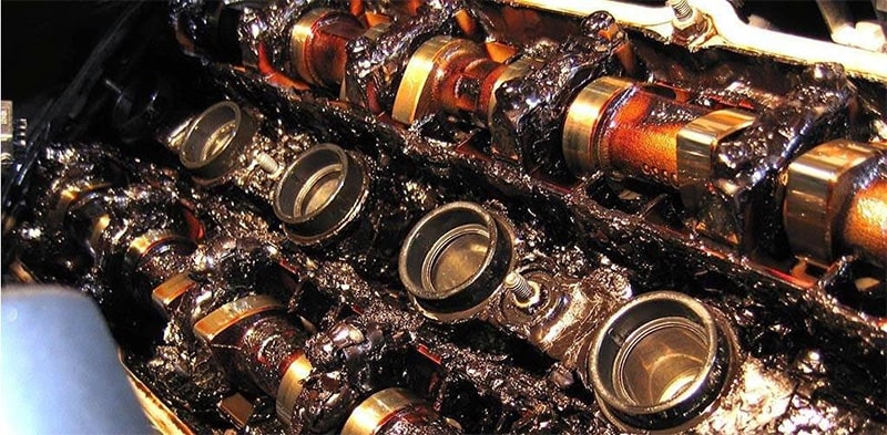 Sự oxi hóa sẽ làm giảm tuổi thọ dầu nhớt động cơ ô tô