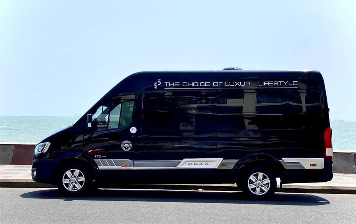 Xe 16 chỗ phù hợp với nhóm đông người