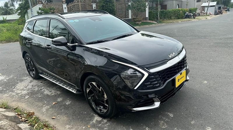 Xe 5 chỗ gầm cao KIA Sportage 1.6t Signature AWD