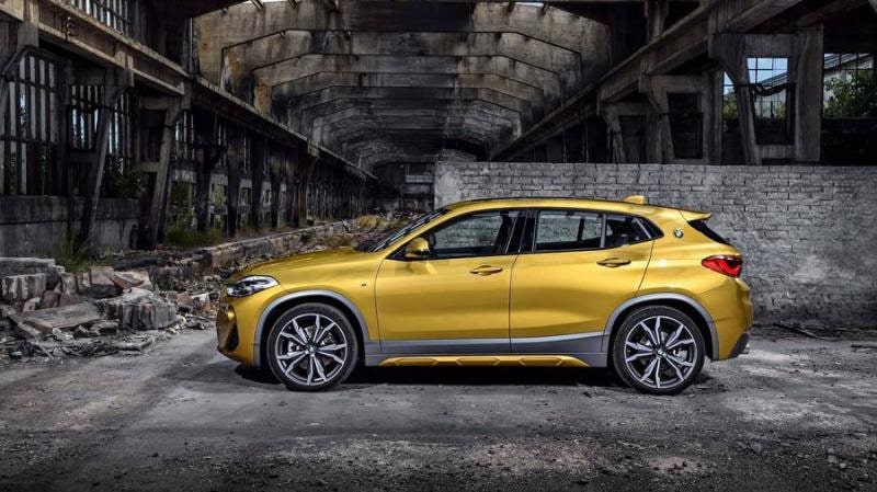 Giá xe BMW X2 từ 1,599 tỷ