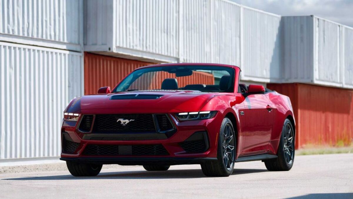 Xe coupe Ford Mustang đã ra mắt thế hệ 7