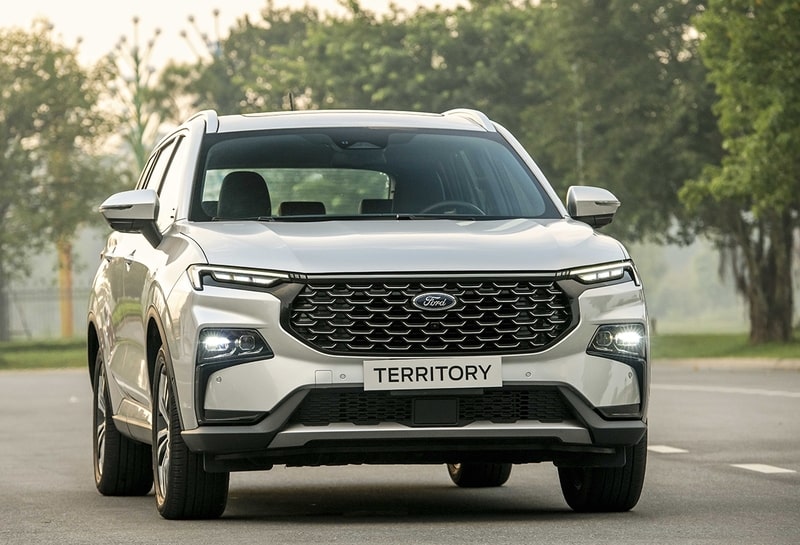 Xe Ford Territory