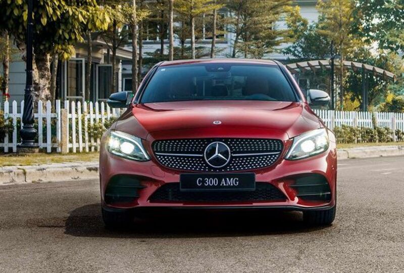giá xe Mercedes C300