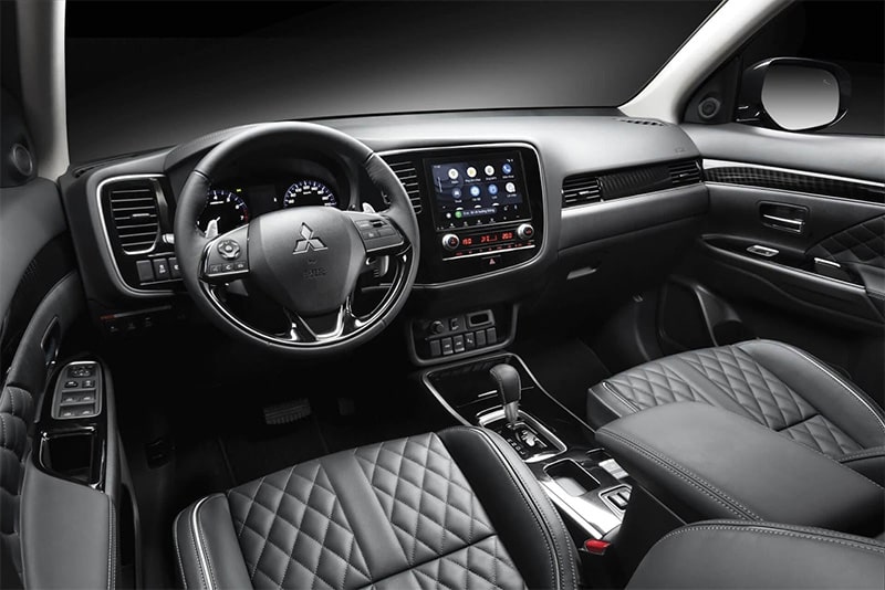 Vì sao khách hàng trẻ ít lựa chọn Mitsubishi Outlander?