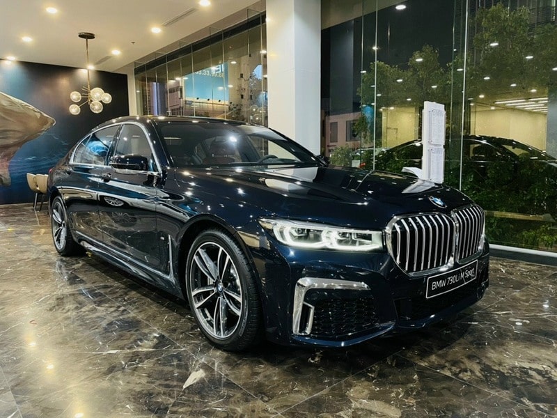 BMW nổi tiếng với thiết kế nam tính và thể thao