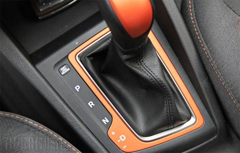 Xe số tự động