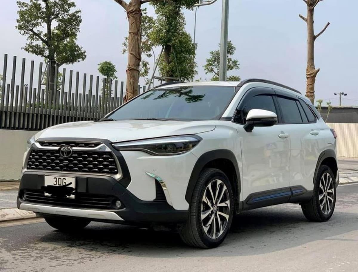 Xe Toyota Corolla Cross ngoại thất trắng