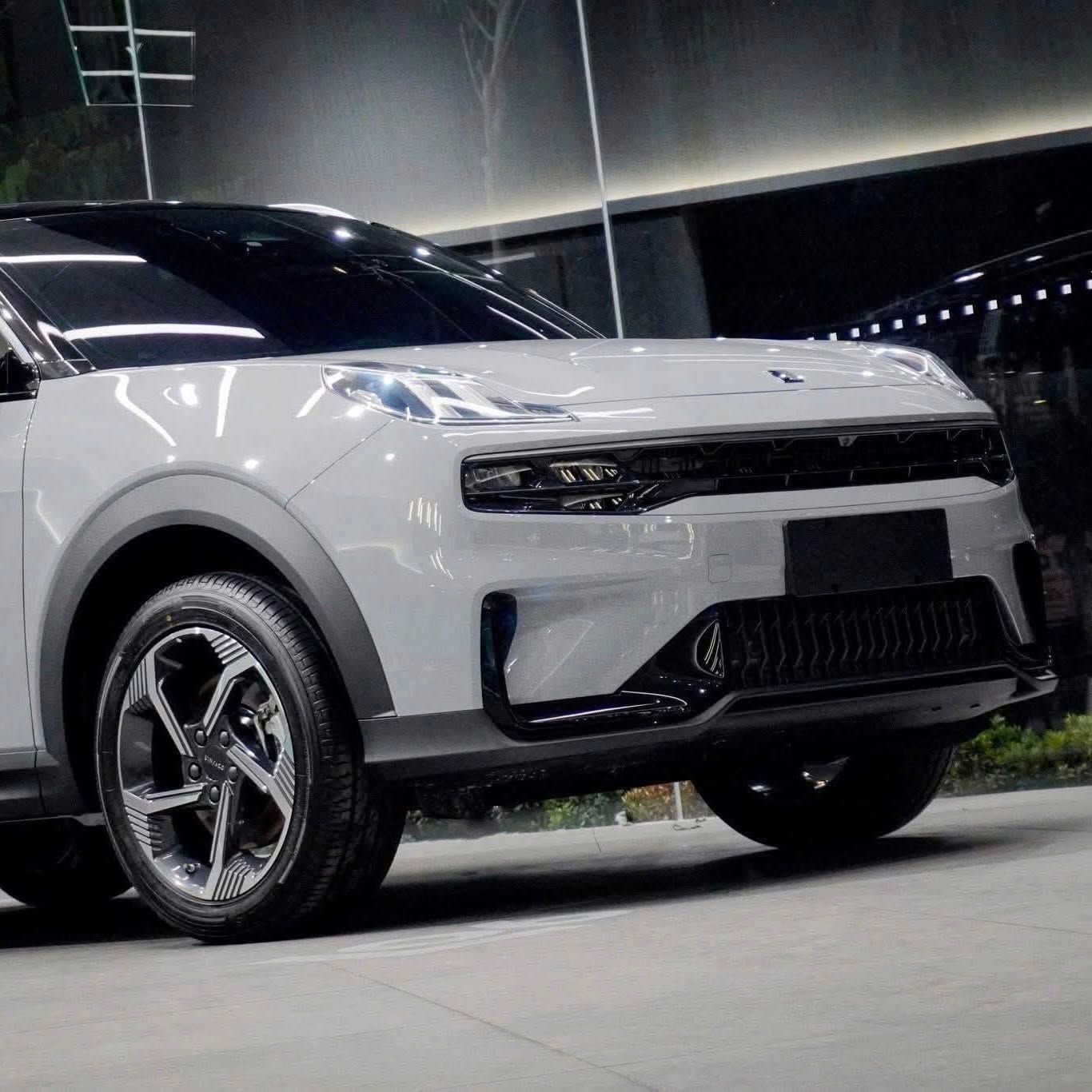 Hình ảnh xe LYNK & CO 06 1.5 TURBO 2025