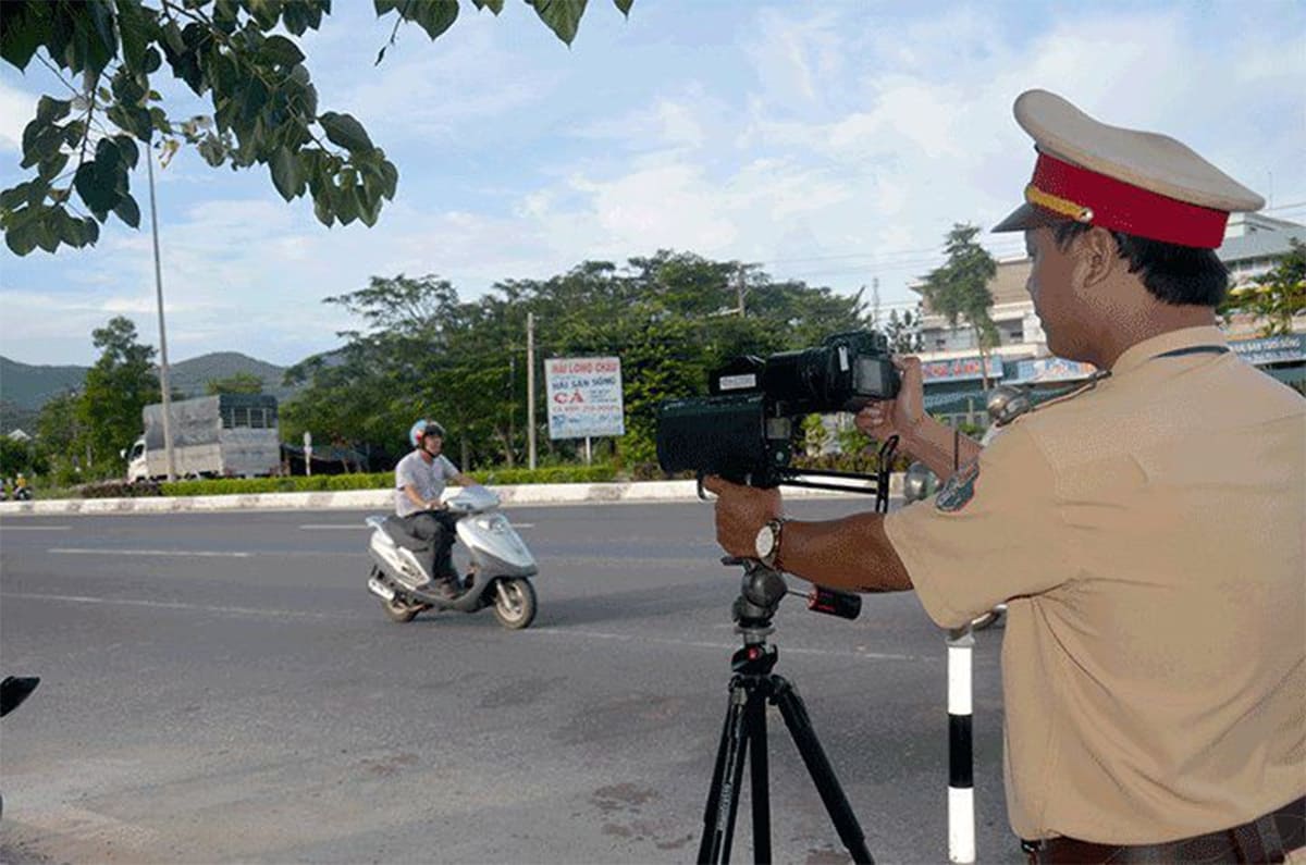 Bắn tốc độ phạt bao nhiêu