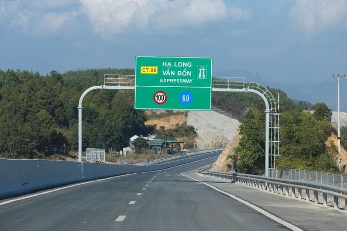 Cao tốc Hạ Long Vân Đồn bao nhiêu km?
