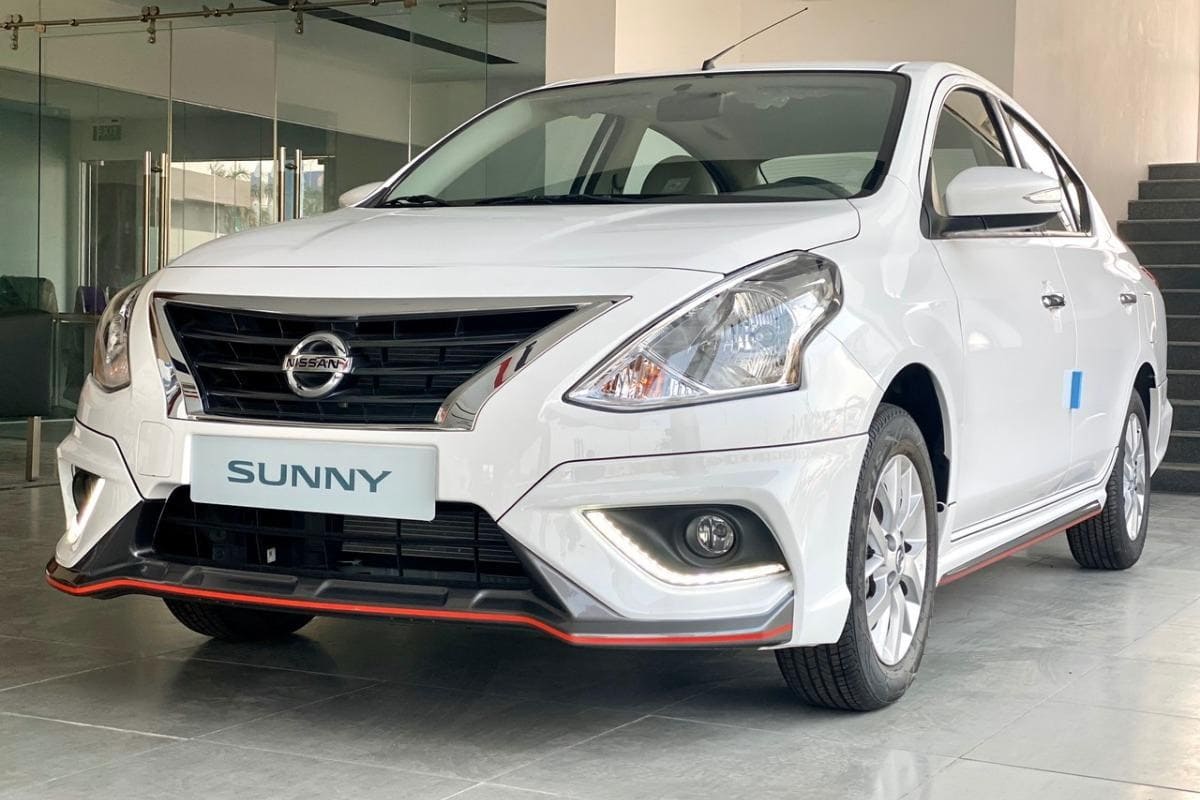 Đầy ấn tượng từ lần đầu khi gặp Nissan Sunny 2019