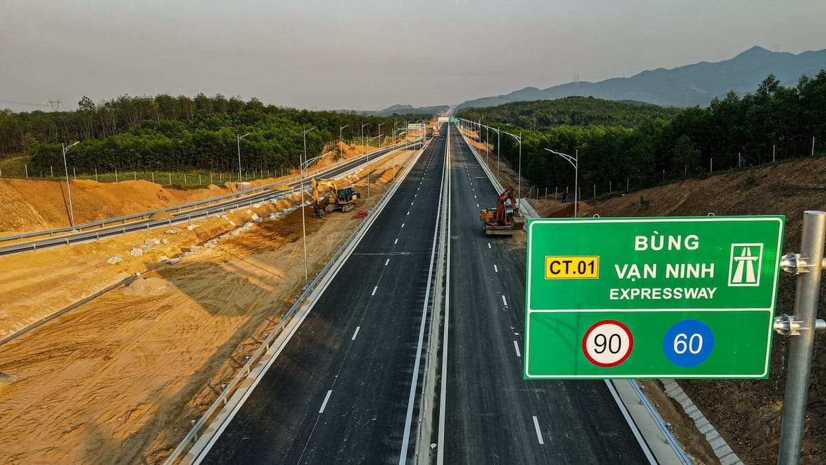 Hình thức thu phí cao tốc Bùng Vạn Ninh