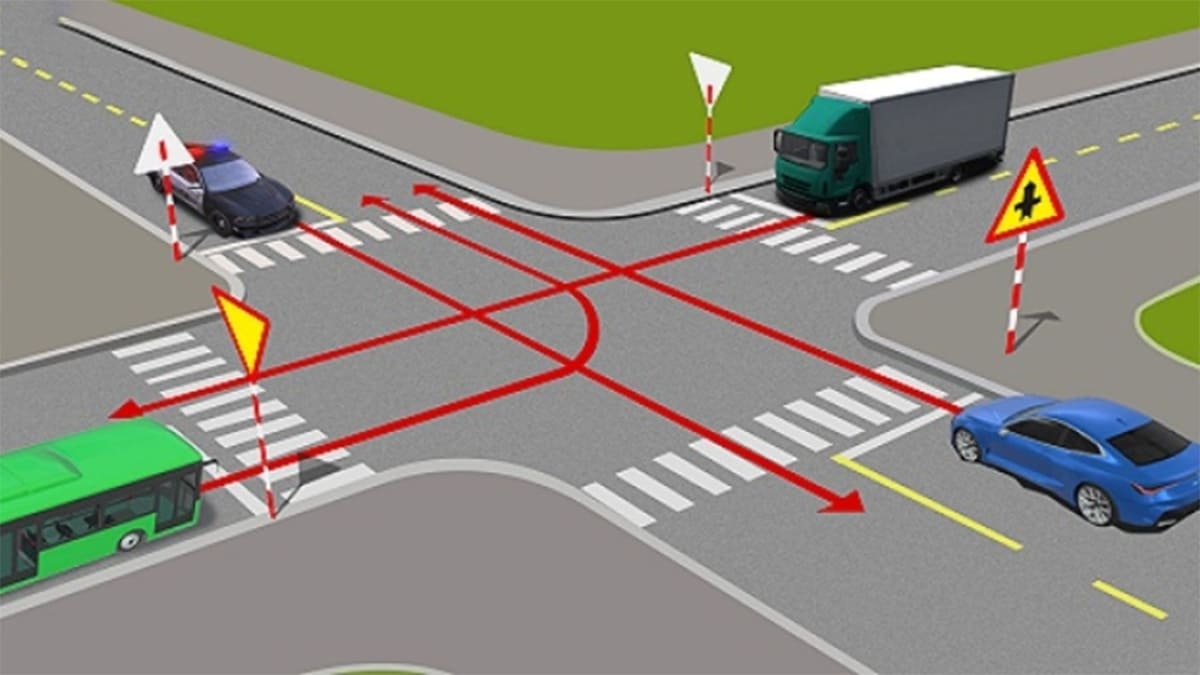 Không nhường đường cho xe trên đường ưu tiên bị phạt thế nào?