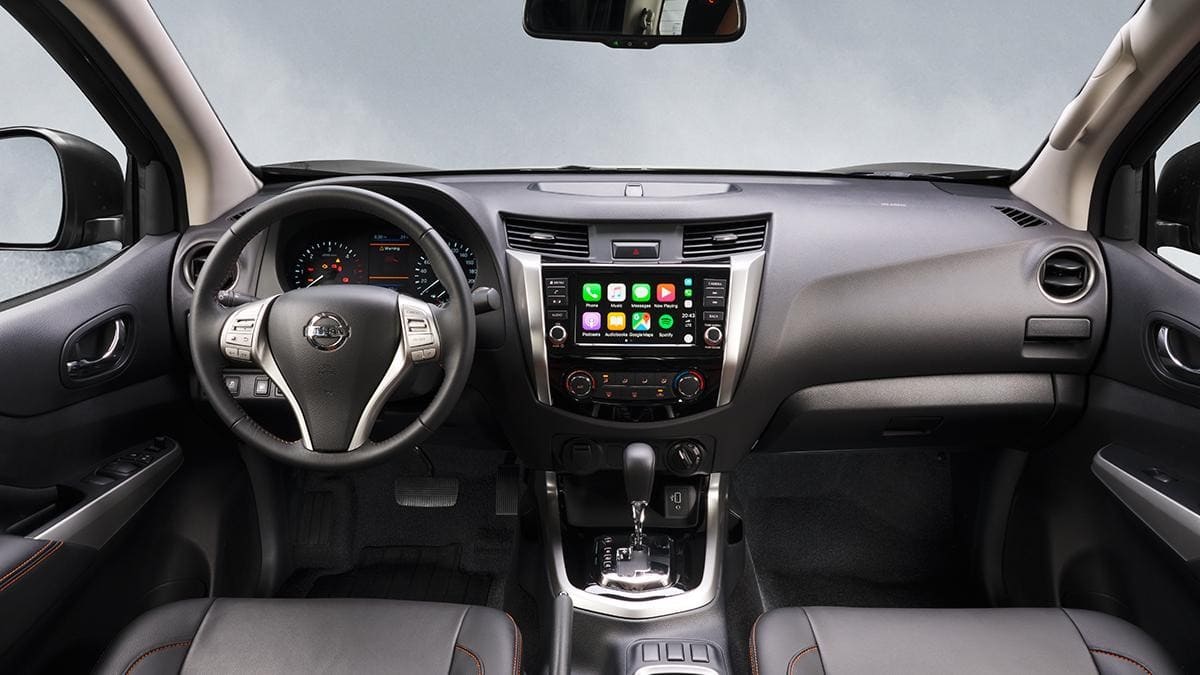 Nhiều tính năng hiện đại và thông minh được trang bị trên Nissan Terra 2020