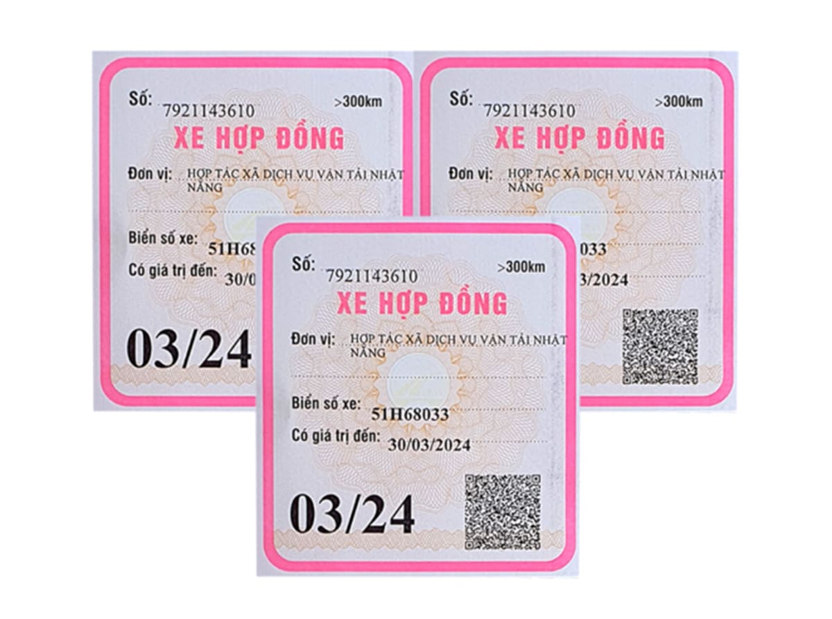 Phù hiệu xe hợp đồng là gì?