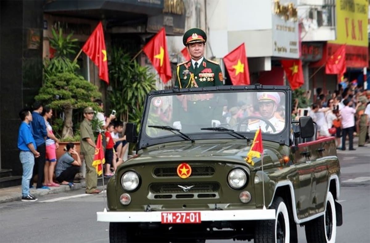 Quyền ưu tiên của xe quân đội