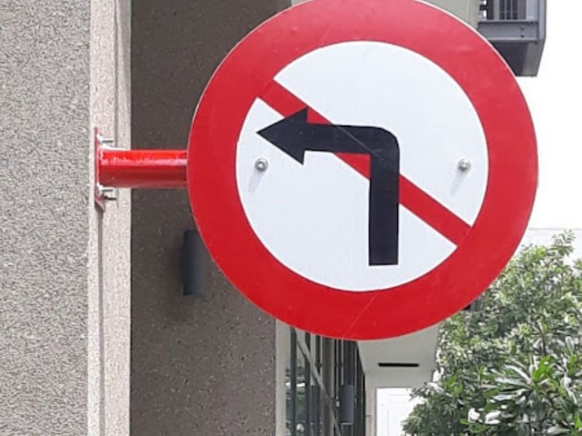 Tại sao phải tuân thủ quy định về cấm rẽ trái?