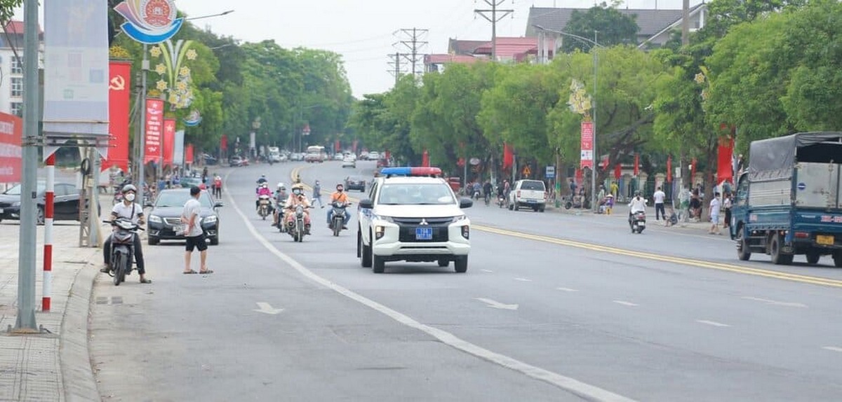 Tăng mức phạt lỗi không nhường đường cho xe ưu tiên từ năm 2025