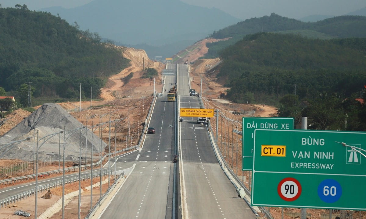 Tổng quan về cao tốc Bùng Vạn Ninh