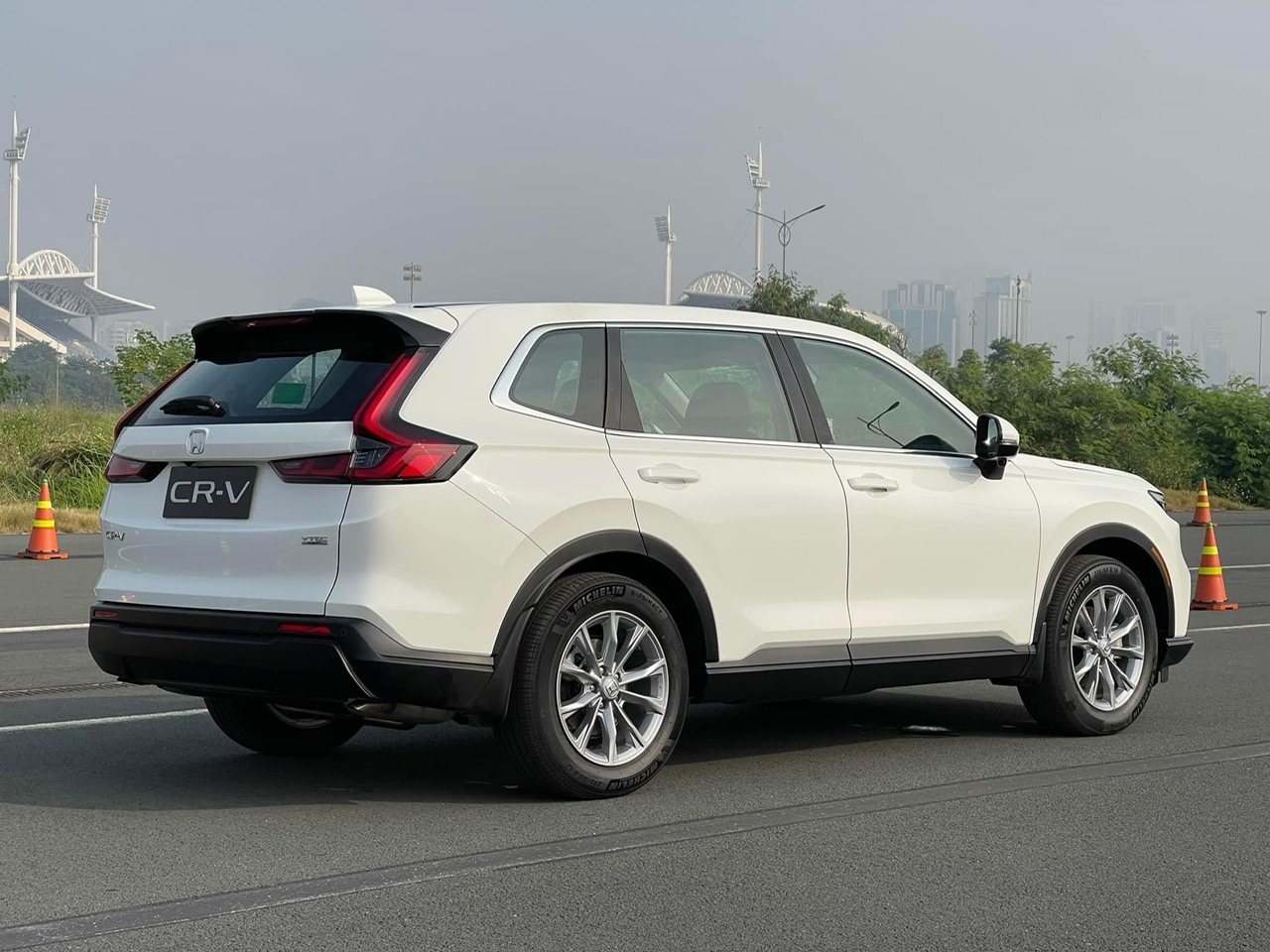 Hình ảnh xe HONDA CR-V L AWD 2025