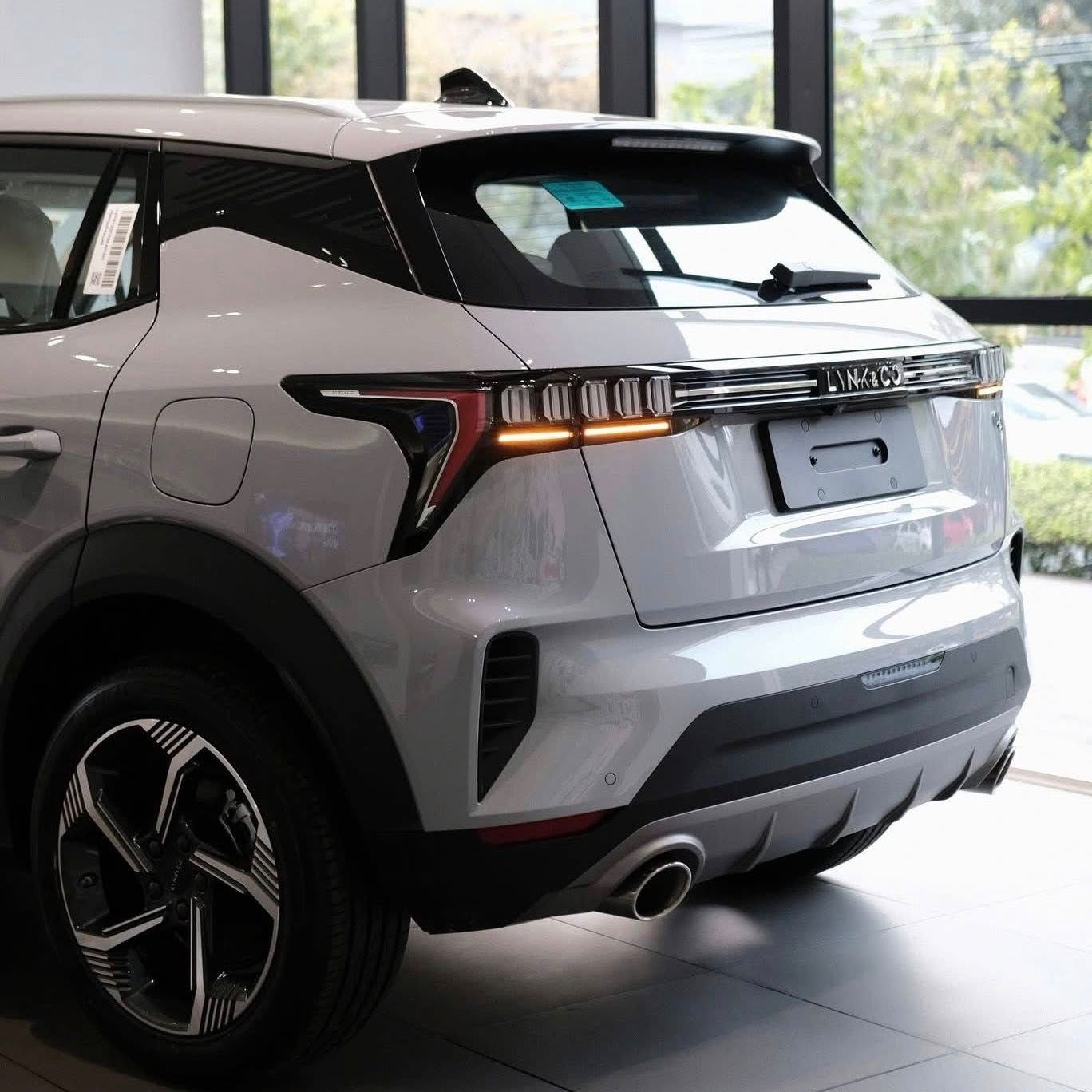 Hình ảnh xe LYNK & CO 06 1.5 TURBO 2025