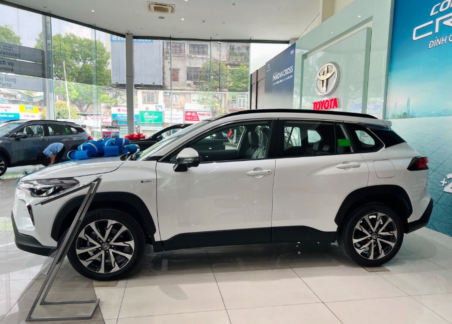 Hình ảnh xe TOYOTA COROLLA CROSS 1.8HEV 2025