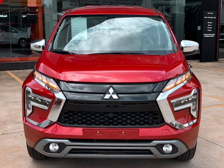 Hình ảnh xe MITSUBISHI XPANDER AT PREMIUM- 2025 