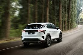 Hình ảnh xe LYNK & CO 06 CORE PLUS - ĐỘNG CƠ 2.0 TURBO VỚI 178 MÃ LỰC