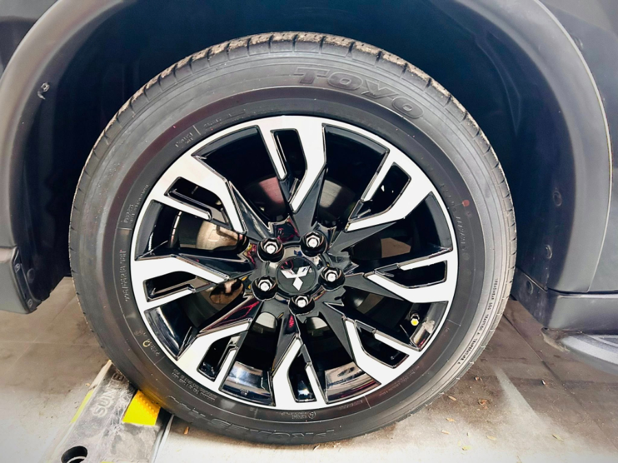 Hình ảnh xe MITSUBISHI OUTLANDER 2.4 PREMIUM 2021 27.000KM