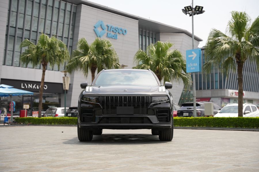 Hình ảnh xe Lynk & Co 09 ULTRA ĐEN 2024